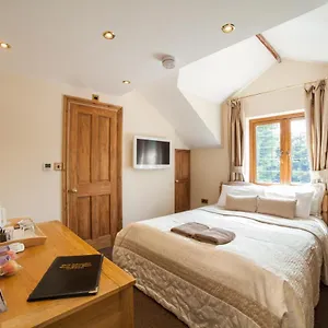 https://acorns-guest-house-bristol.cardiffhotelswales.com